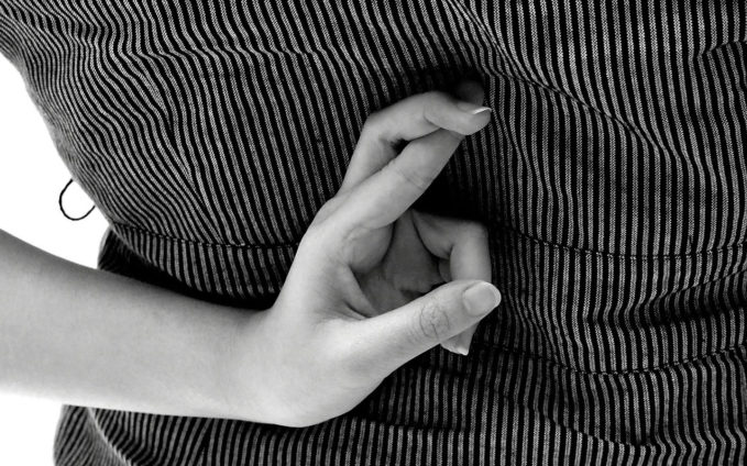 Luck / Crossed fingers