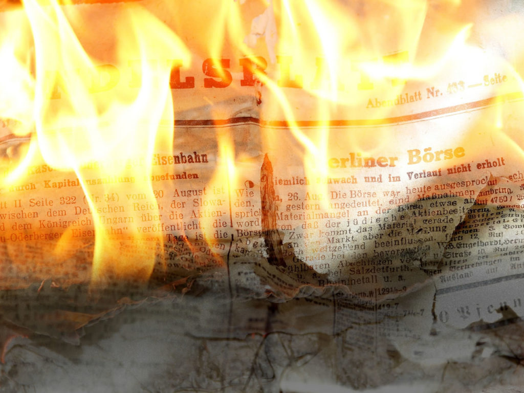 Newspaper fire / fake news