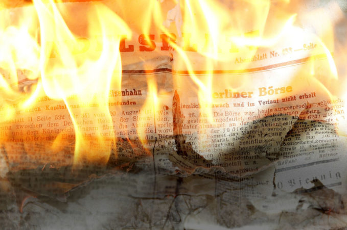 Newspaper fire / fake news