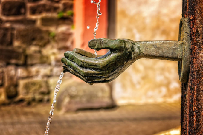 Water fountain
