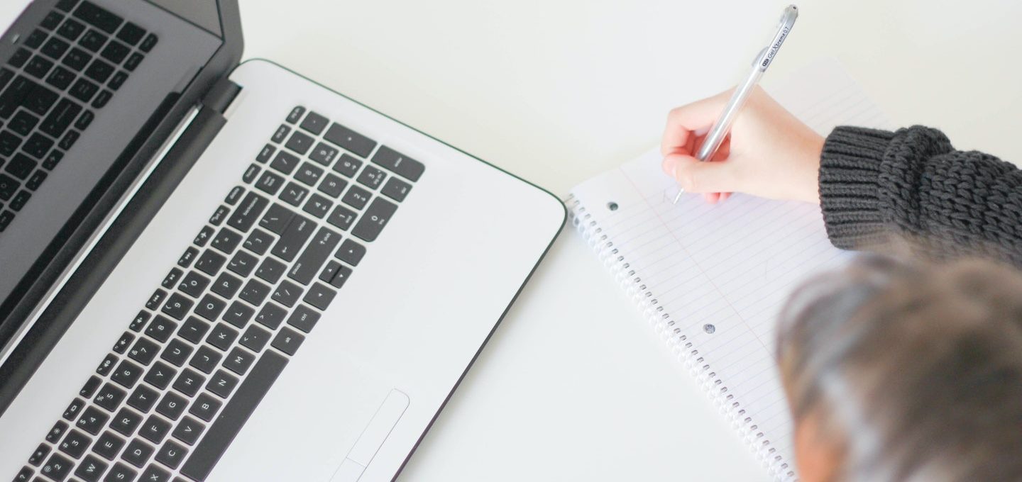Taking notes from a laptop